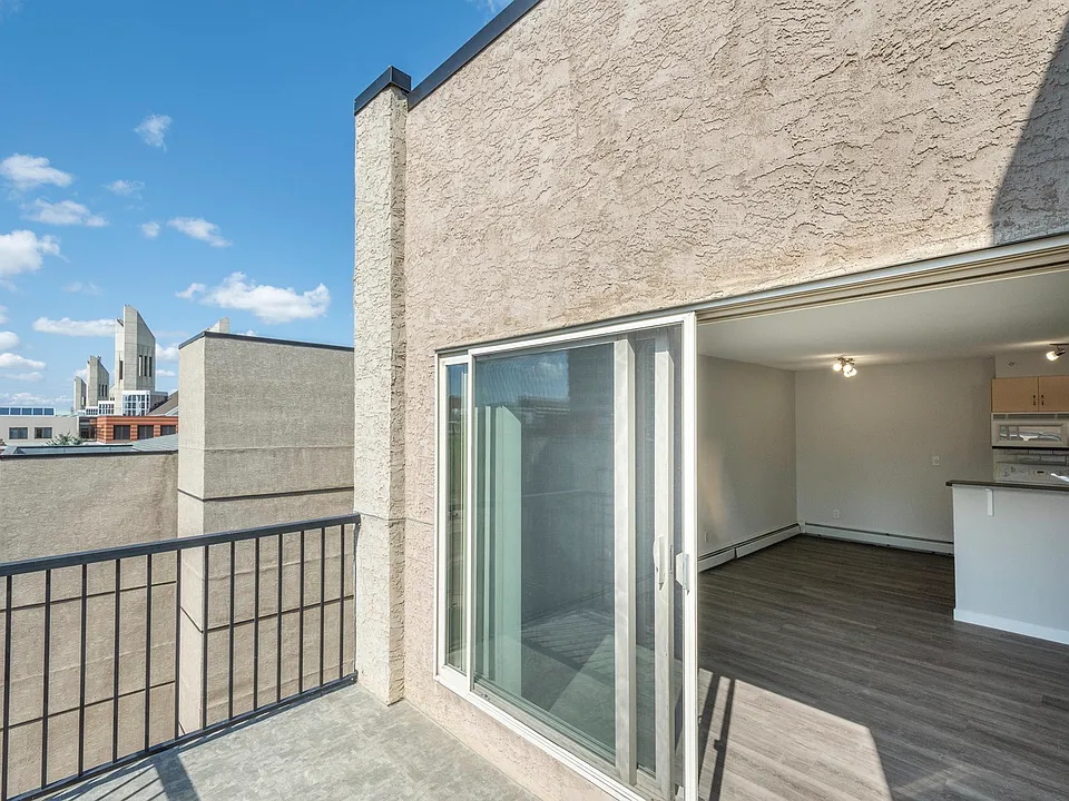 10411 105th Ave NW