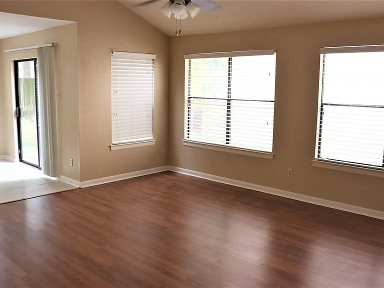 7718 High Village Dr #220 — Photo 6