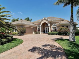 9805 Alhambra Ln, Bonita Springs, FL 34135