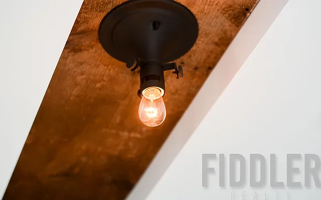 Rented by Fiddler Realty | media 31