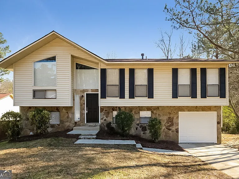 4910 Brookstone Pkwy — Photo 1