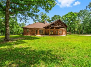 235 Hubert Ln, Livingston, TX 77351