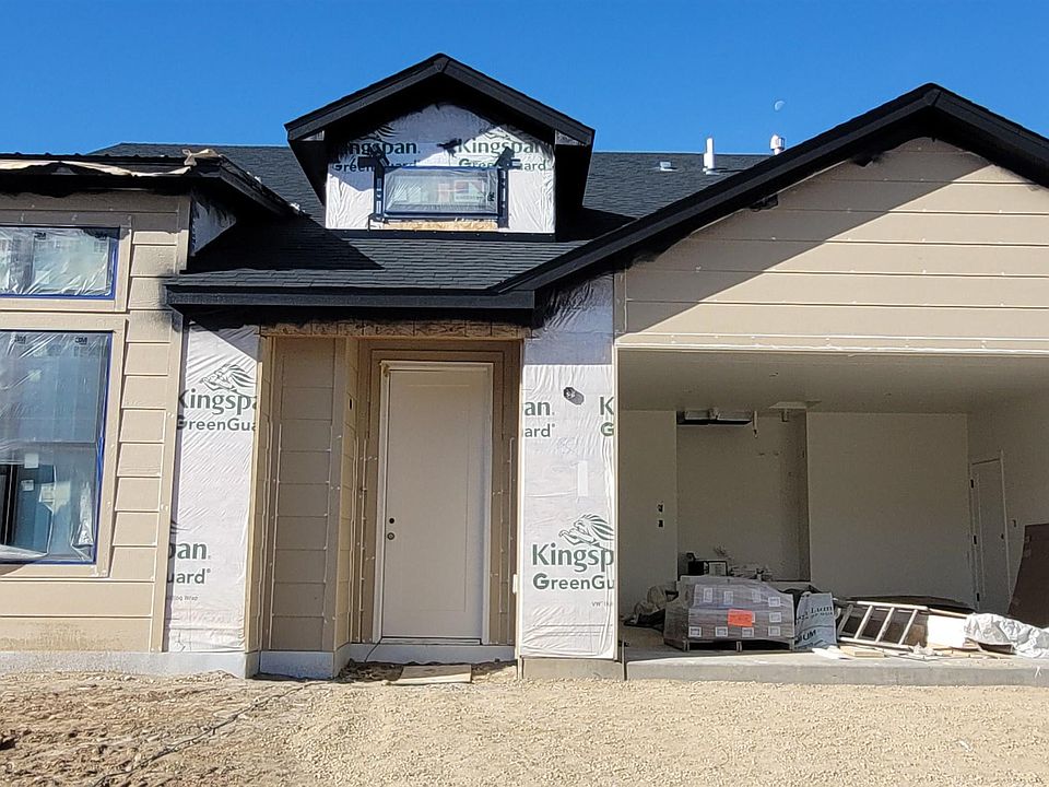 1st image of 824 Gold Dust Ln
