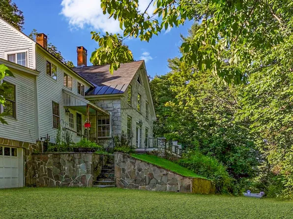 628 Townshend Road, Grafton, VT 05146