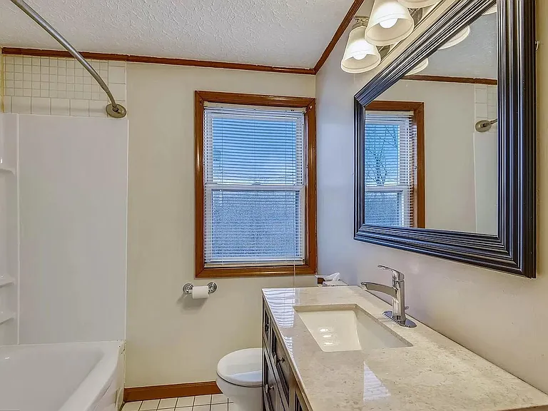 8025 Lansdale Rd — Photo 21