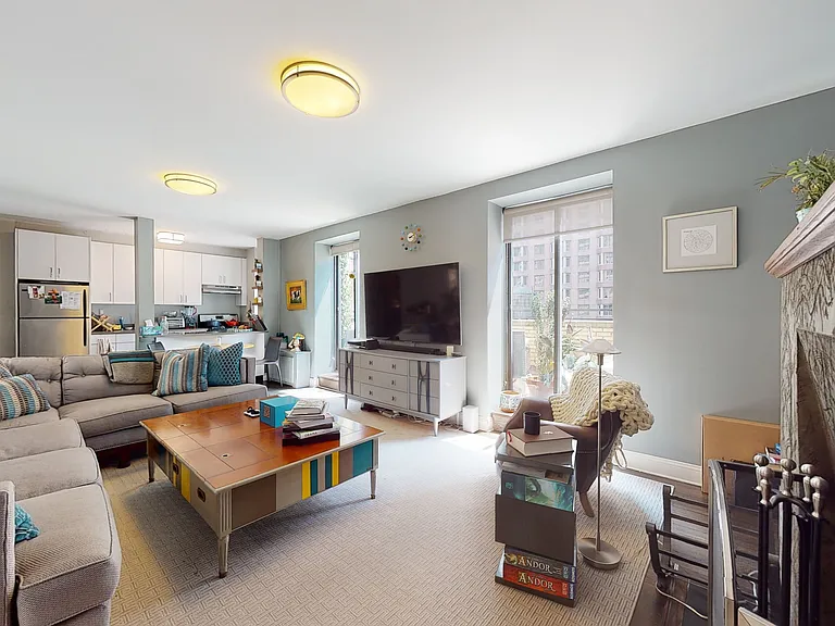 145 W 55th St #13A — Photo 3