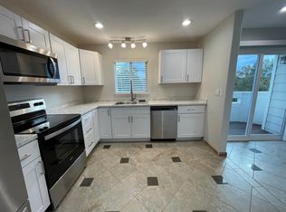 1332 S Cathay Ct APT 206, Aurora, CO 80017