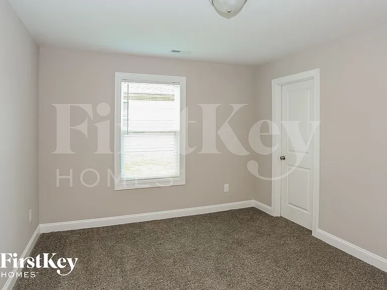 337 Pecan Ct SW — Photo 12