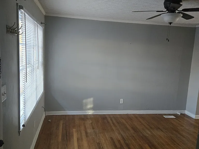 320 Vine St #2 — Photo 14