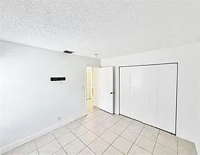 1136 5th Ct — Photo 10