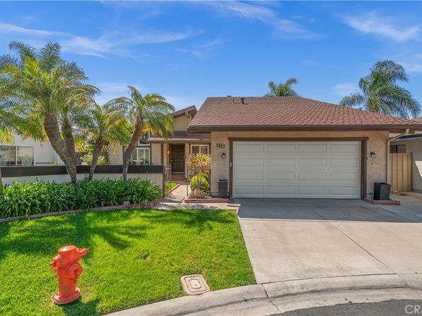 1917 W Las Palmas Cir, Orange, CA 92868