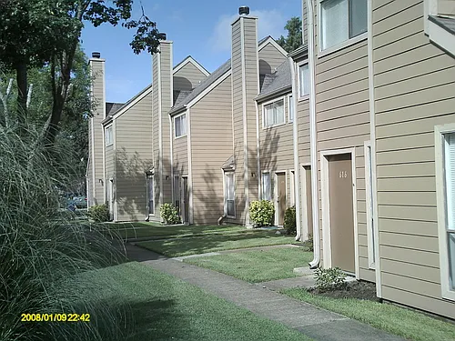 Bridgestone Apartments Photo 1