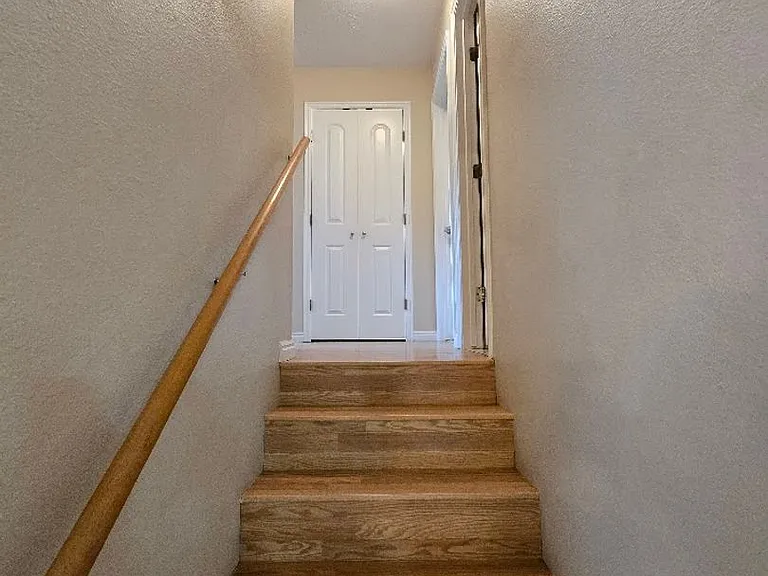 767 N 1700 E — Photo 11