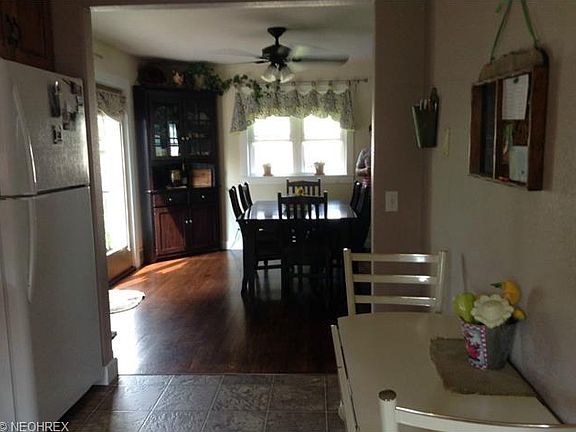 5th image of 67 Villard St