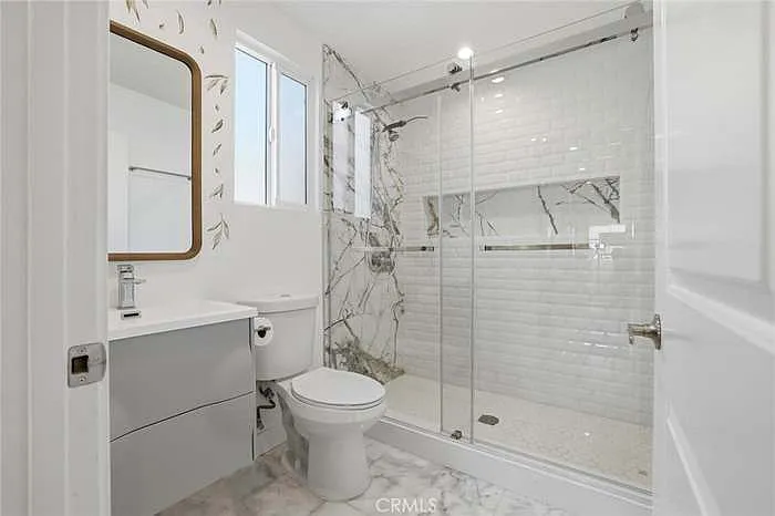 14924 Purche Ave — Photo 18