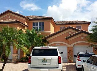 14855 SW 25th Ln, Miami, FL 33185