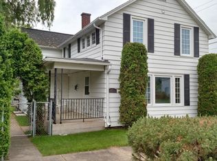 717 W Hughitt St, Iron Mountain, MI 49801