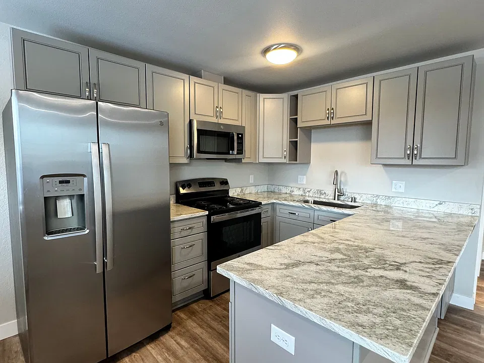 204 Rondy Ct #2