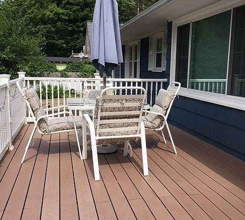 3rd image of 4041 S Shore Dr
