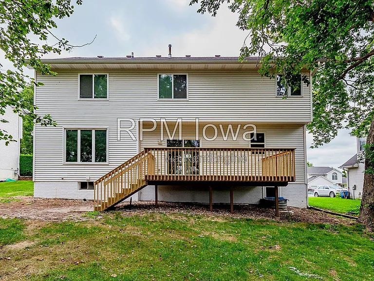 14440 Briarwood Ln — Photo 34