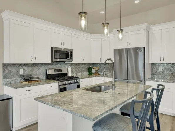5050 N Cambridge Way, Stansbury Park, UT 84074