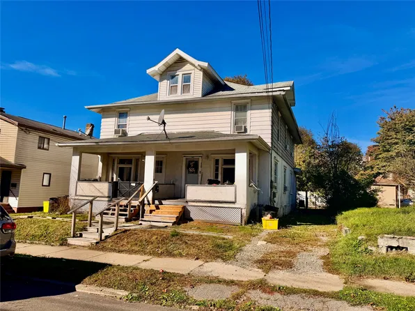 1807 Monroe St, Endicott, NY 13760