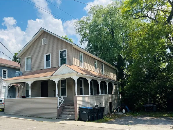4 Mill St, Marathon, NY 13803