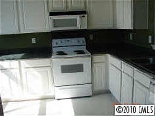2nd image of 2414 Summer Meadow Ct