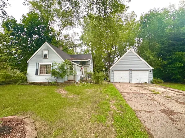 3918 Miramar Ave NE, Grand Rapids, MI 49525