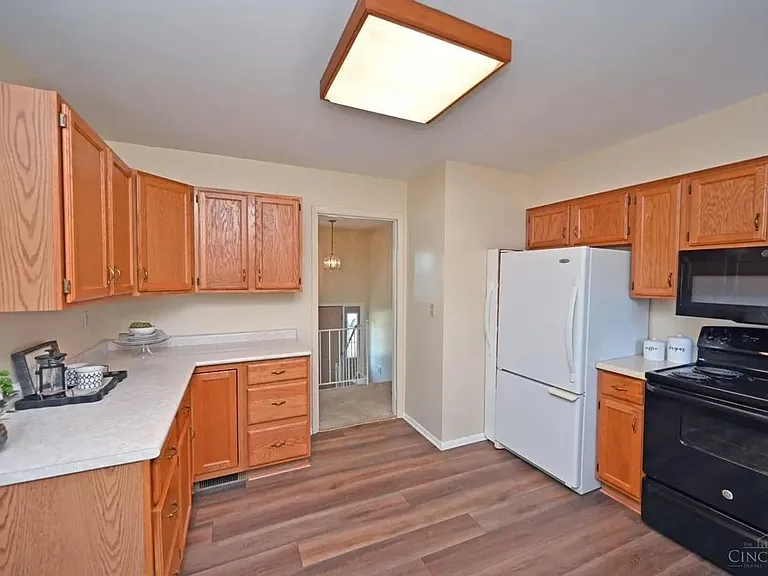 8608 Linderwood Ln — Photo 13