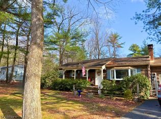 22 Old Milford Ln, West Milford, NJ