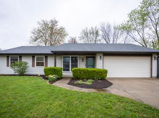 8321 Prairie Dr, Indianapolis, IN 46256