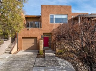 428 Cedar St NE, Albuquerque, NM 87106