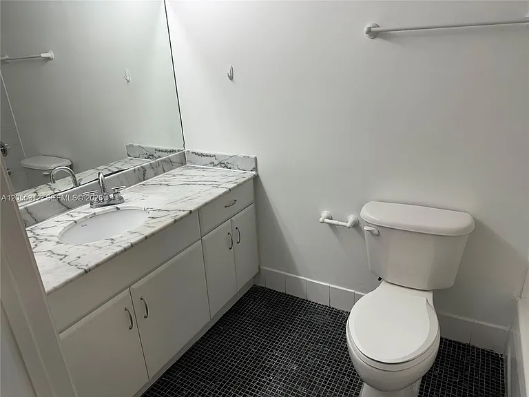 1200 Brickell Bay Dr #2310 — Photo 7