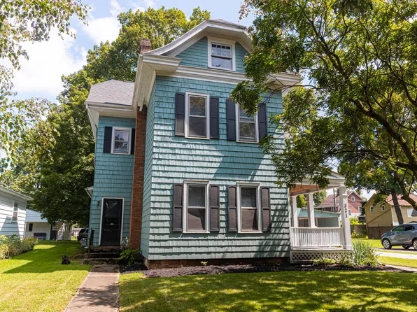 321 N Market St, Galion, OH 44833