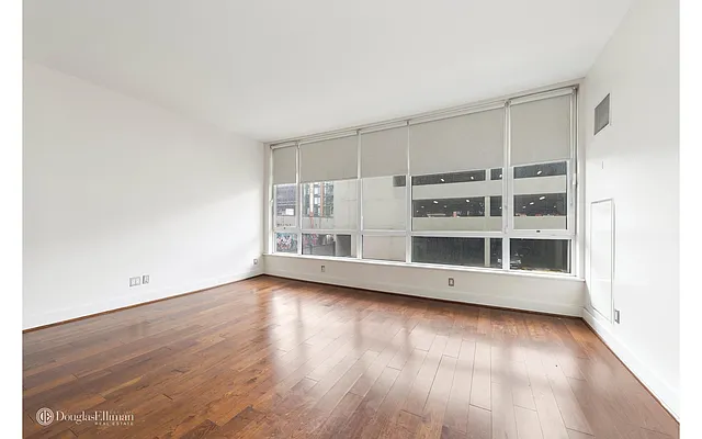 Rented by Douglas Elliman | media 19