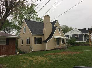 3012 Ridgeview Dr, Charleston, WV 25303