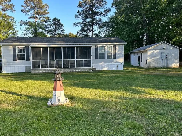 1295 Salisbury Park Rd, Hague, VA 22469