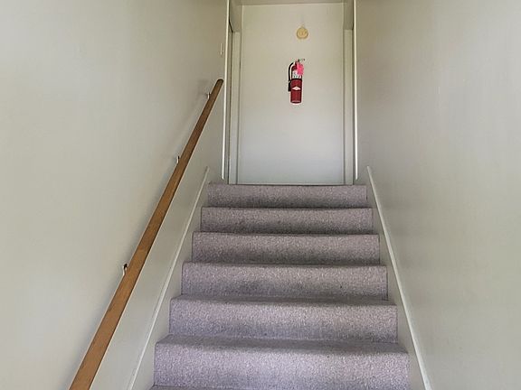 3rd image of 98 Herman Ave #11394341