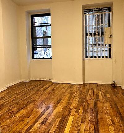 2nd image of 163 Stanton St APT 1