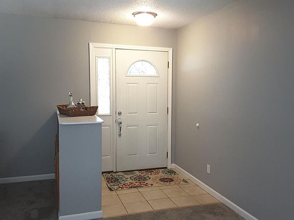 2nd image of 31456 Sunset Ln