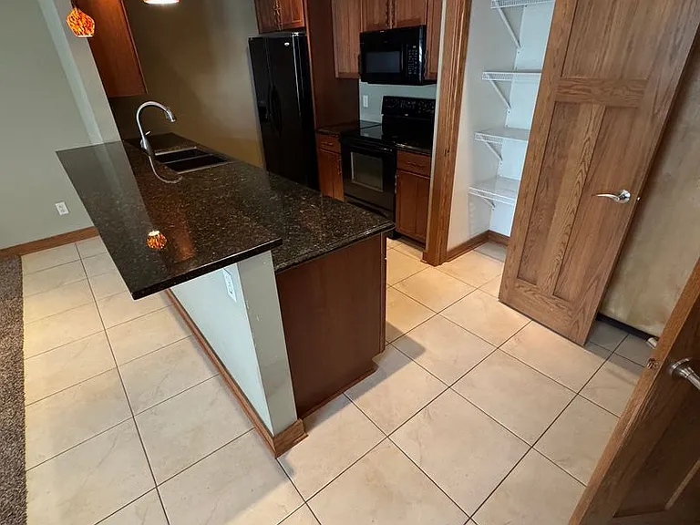 6500 University Ave — Photo 17