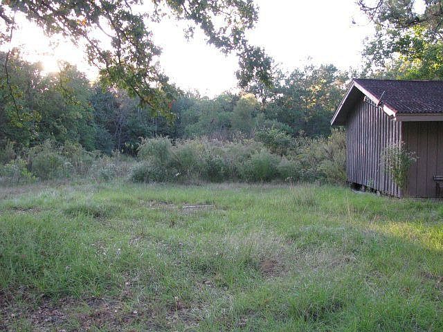 2nd image of 539 Oscar Berry Rd