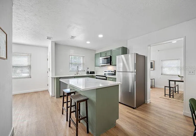 4409 W Pearl Ave — Photo 5