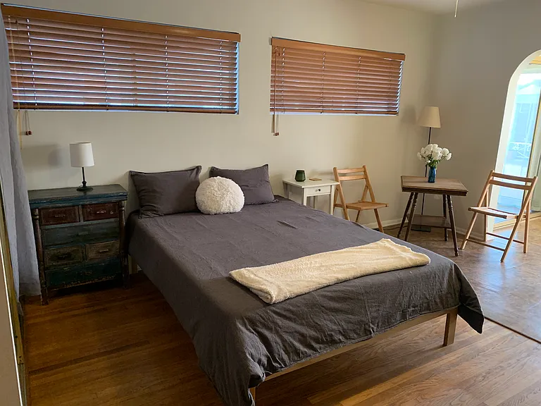 This unit can come furnished or unfurnished.