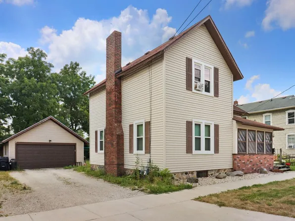 213 E Centralia STREET, Elkhorn, WI 53121