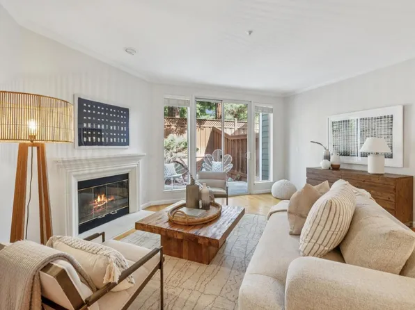 600 Willow Rd Unit 6, Menlo Park, CA 94025