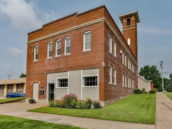 301 3RD STREET, Mosinee, WI 54455