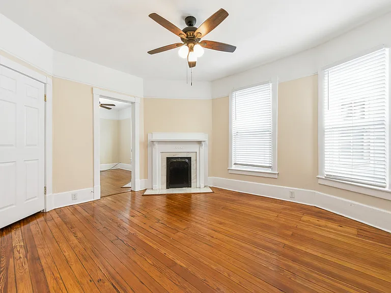 2303B N Abercorn St #B — Photo 18
