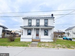 129 Maclay St, Milroy, PA 17063
